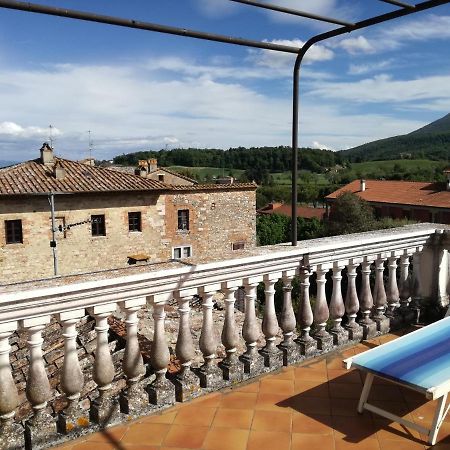 Mansarda Con Solarium Panoramico Su Centro Storico Di Sarteano Vicino Alle Famose Terme Della Val D'Orcia ภายนอก รูปภาพ